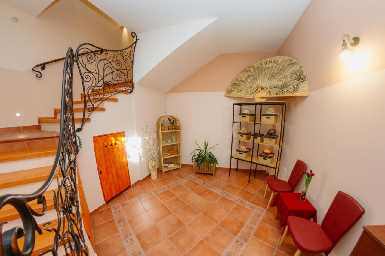 Apartman Zamak Sombor Esterno foto
